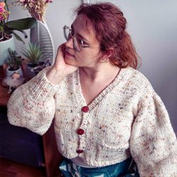 Photo du Pull Claire - Vêtements personnalisés faits-main.